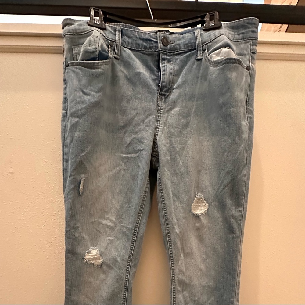 Never worn, raw hem, skinny jeans Buffalo